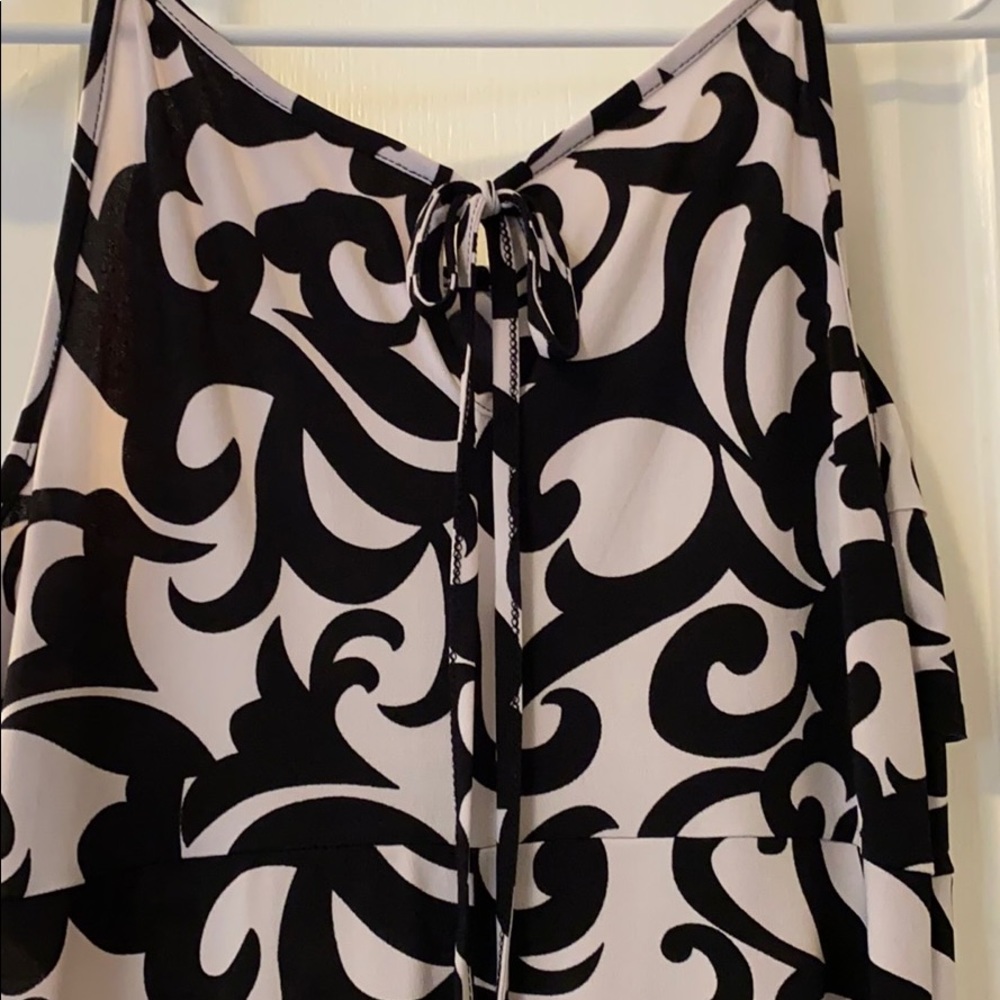 Dress - Picture 4 of 4